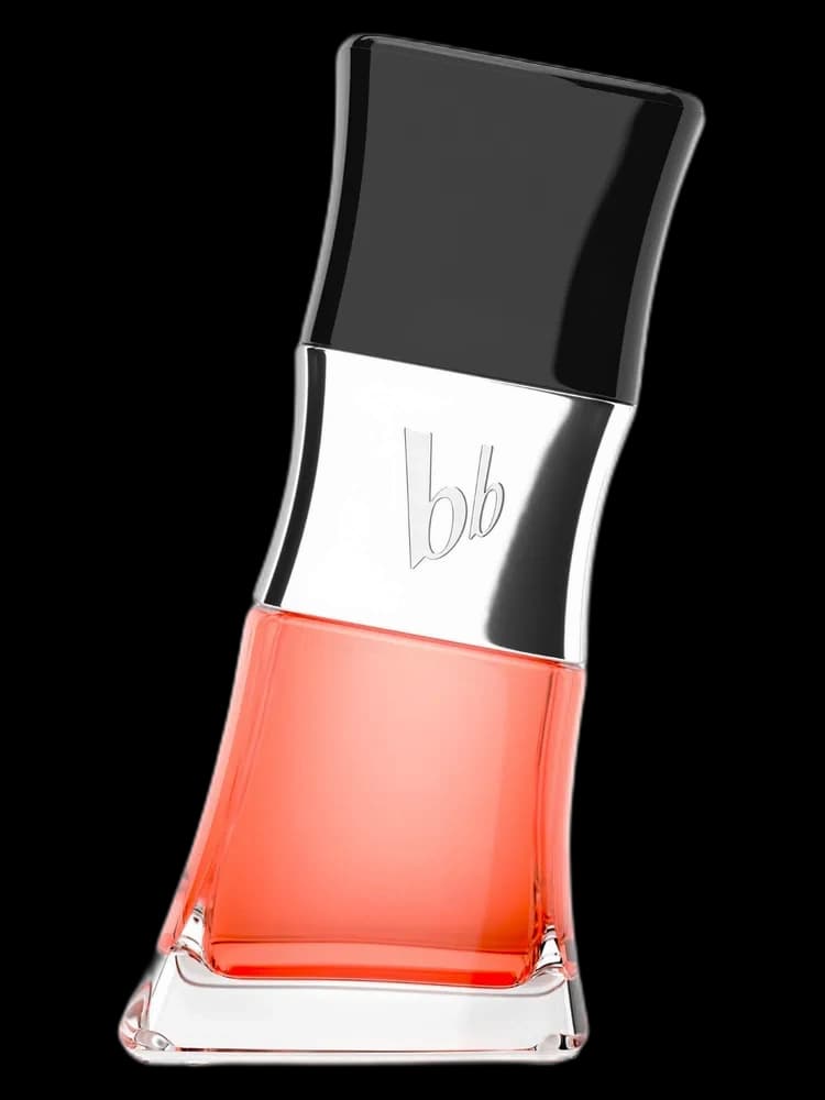 Magnetic Woman bottle
