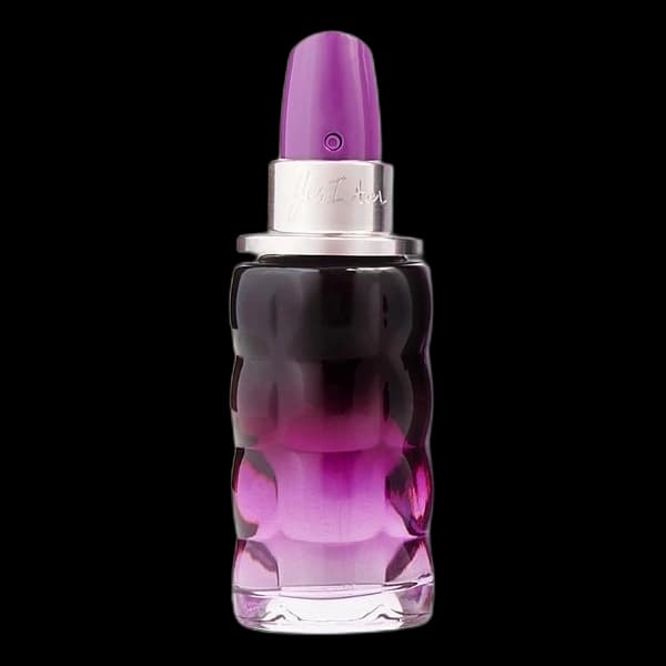 Yes I Am Fabulous bottle